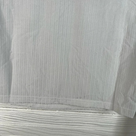 Abound Long Sleeve Cropped Cut Out Top Size L in Grey Fog NEW - Picture 10 of 14